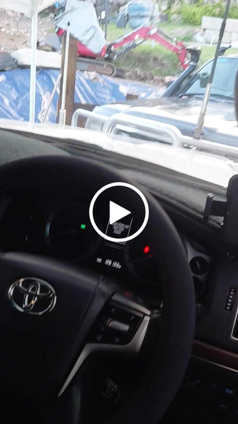 Customer video review of Sharkskin Universal Steering Wheel Cover