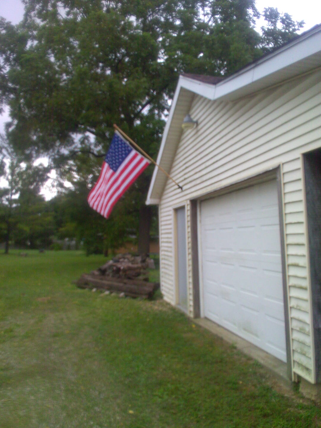 Customer photo review of 3' x 5' American Flag Set