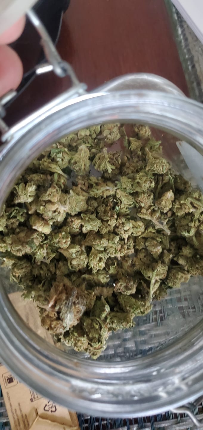 Customer photo review of Maui Wowie - Minis - 28 Grams - Sativa