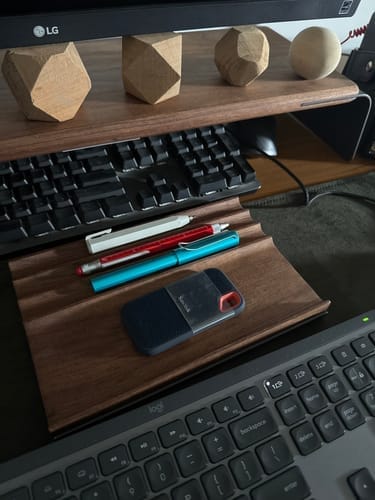 Customer photo review of EXHIBIT DESK ORGANIZER