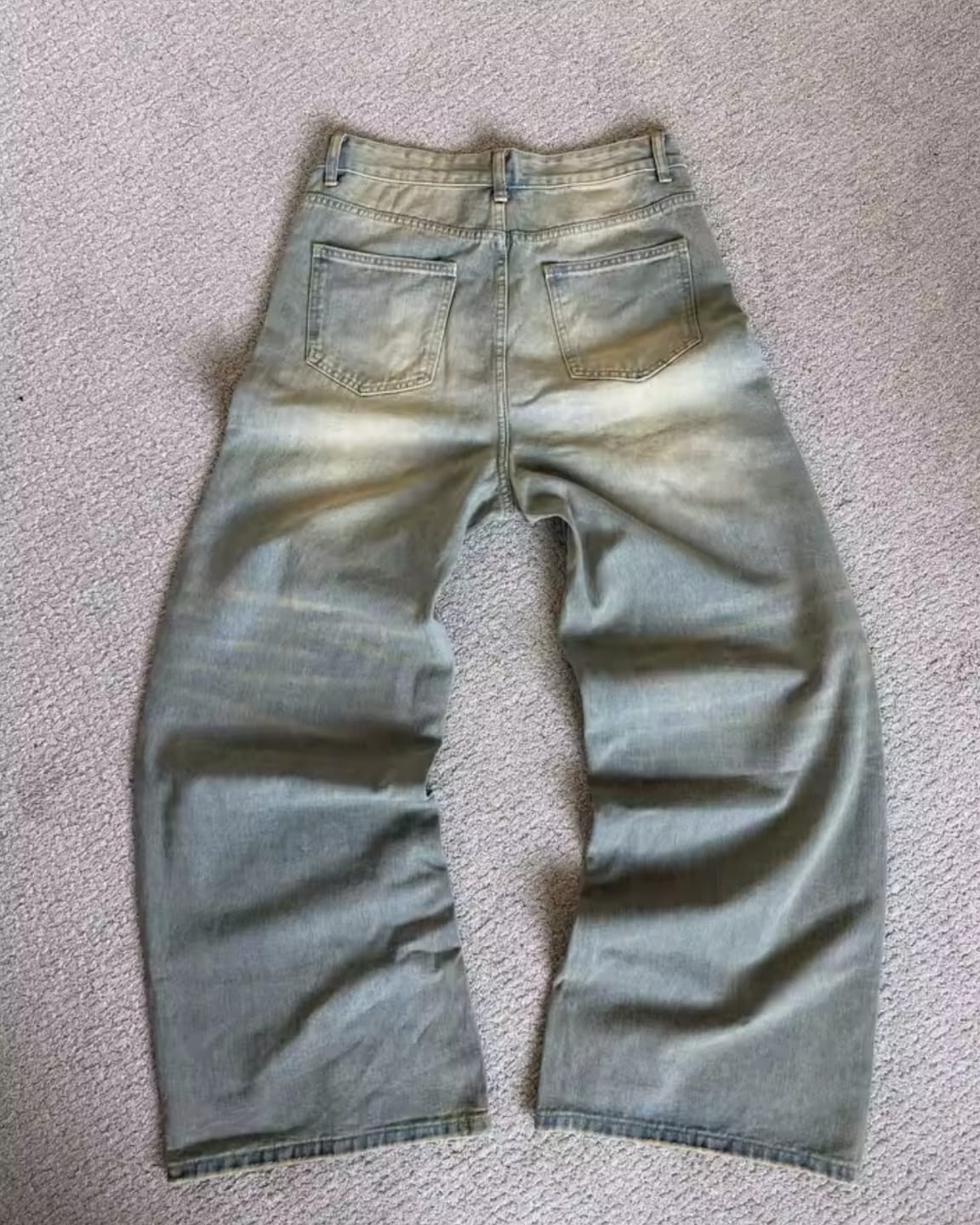Customer photo review of CLASSIC BAGGY JEANS