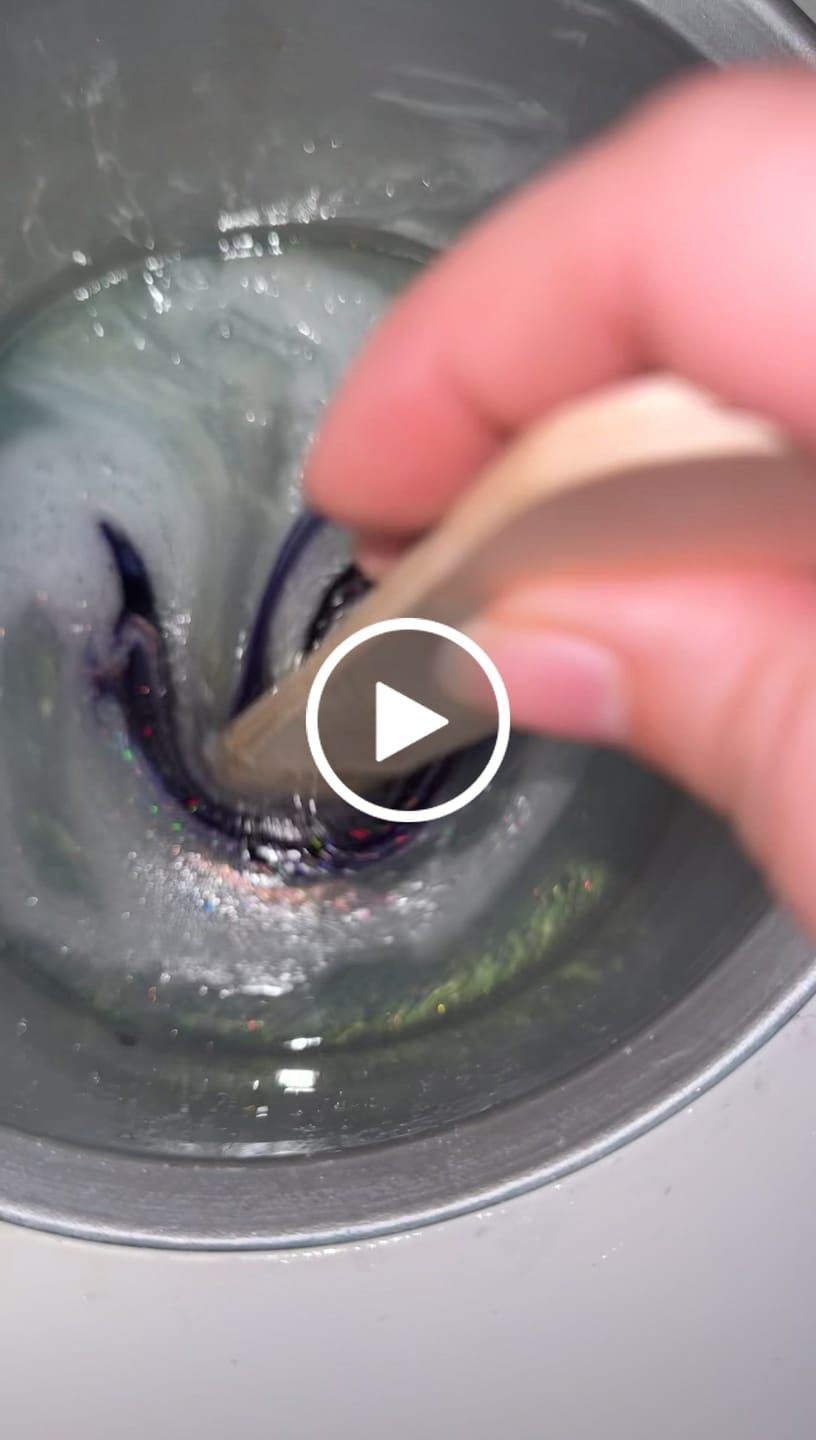 Customer video review of Color Bombs