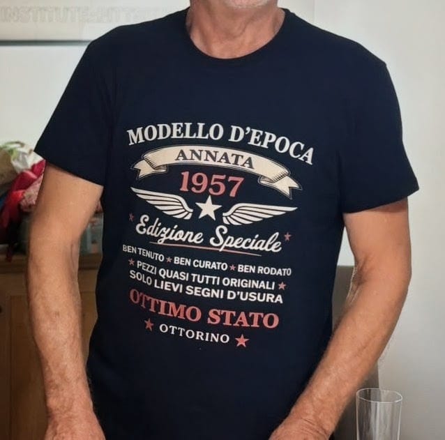 Customer photo review of Oldtimer - Maglietta personalizzata per il compleanno con design vintage