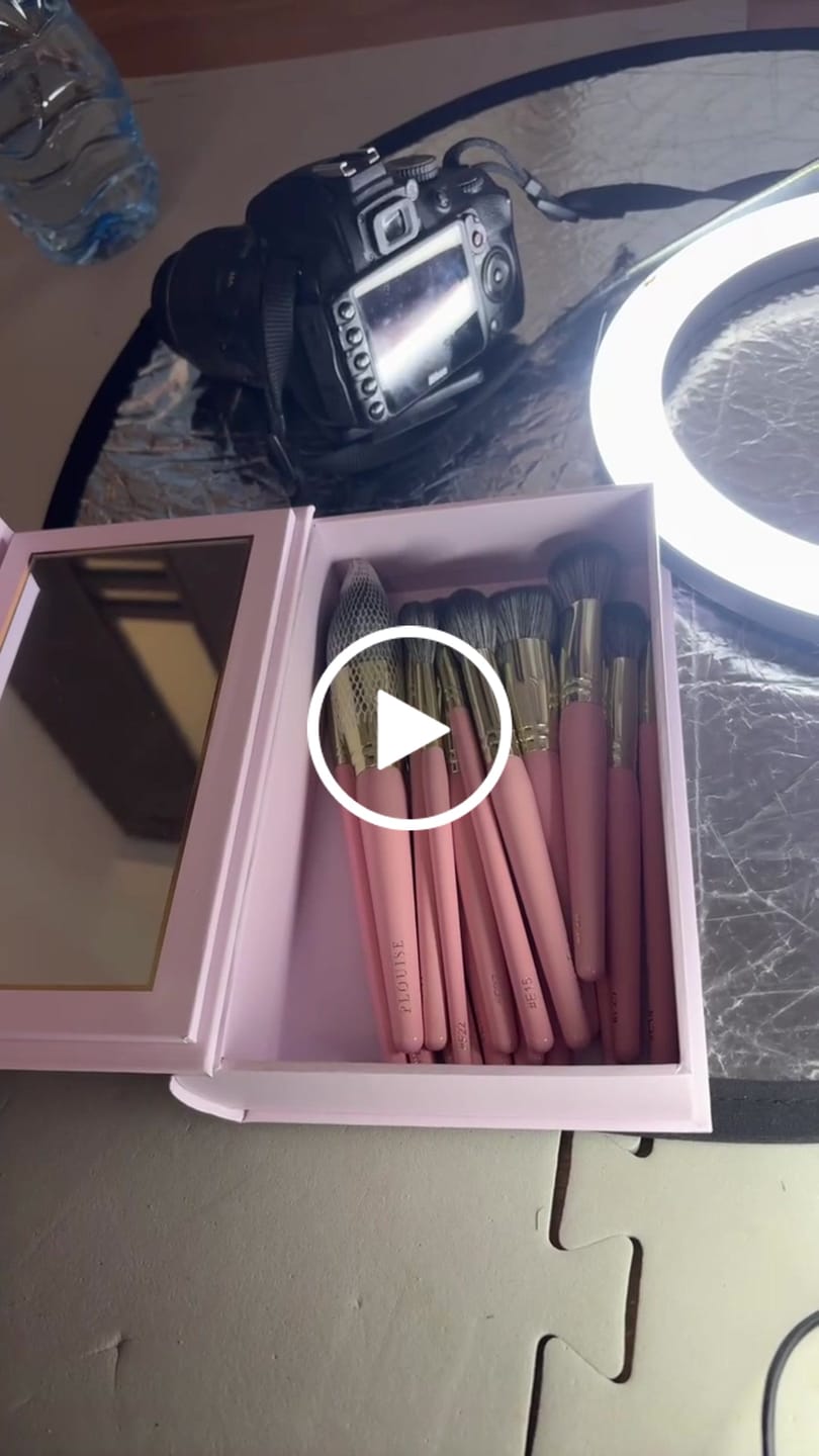Customer video review of Following My Purpose 20-Piece Makeup Brush Set