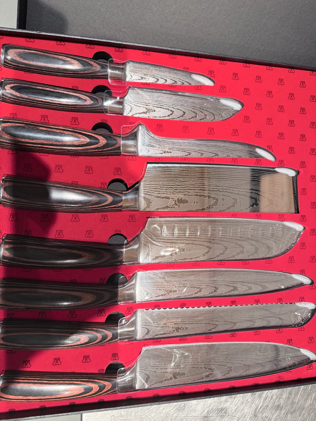 Customer photo review of Asiatisk Premium Knivsett med Magnetisk Jishaku Knivblokk