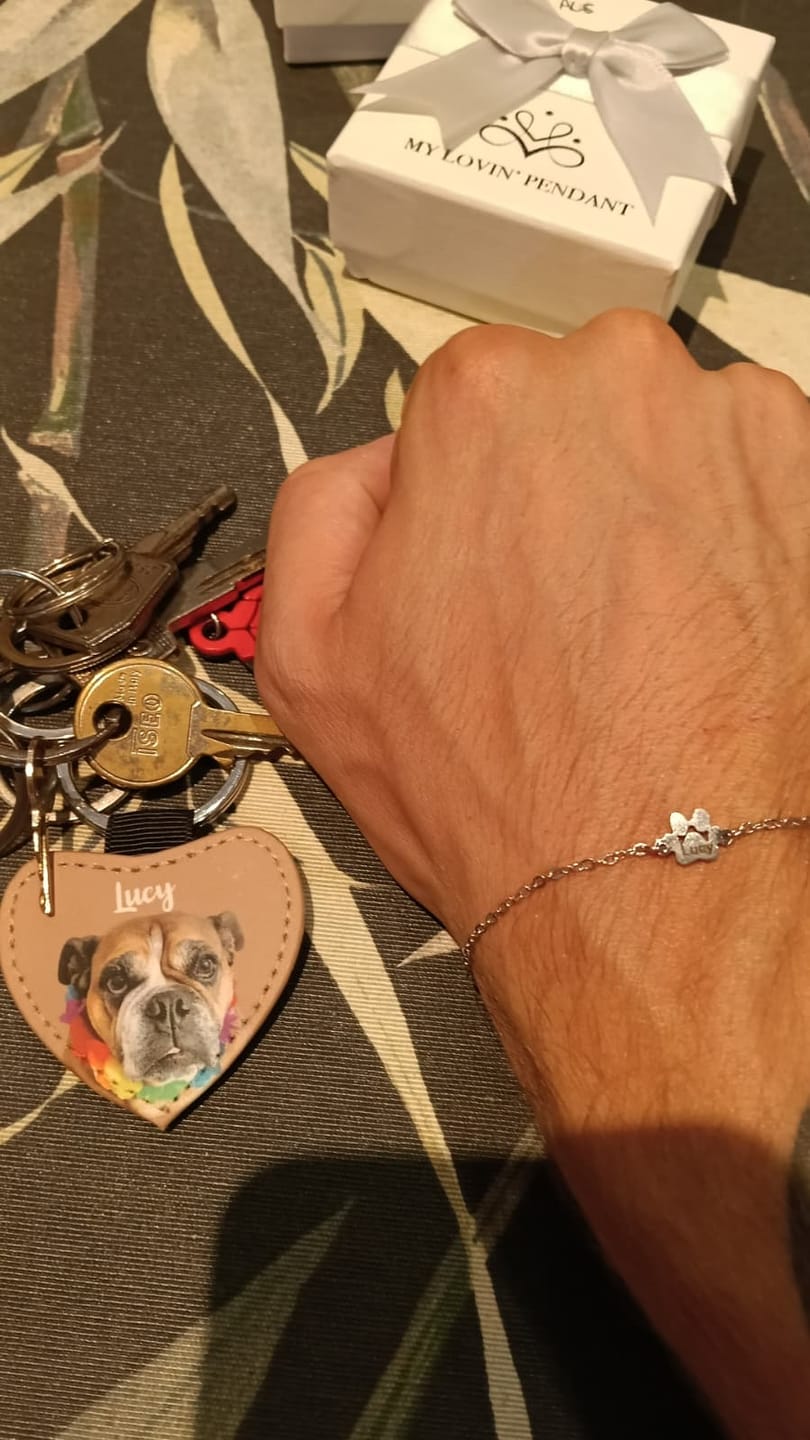 Customer photo review of Ritratto animale domestico - Portachiavi personalizzato