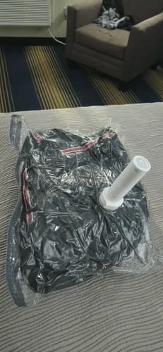 Customer photo review of MORETRA Travel Compression Kits