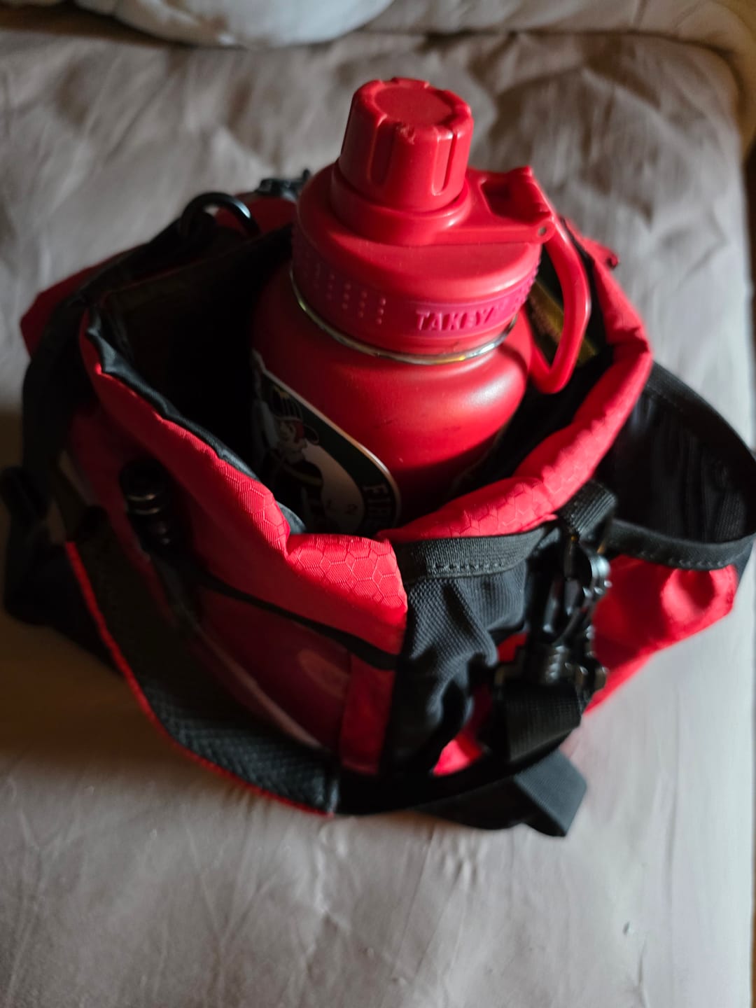 Customer photo review of TA-DA CADDY MESH & ZIPPER POCKETS