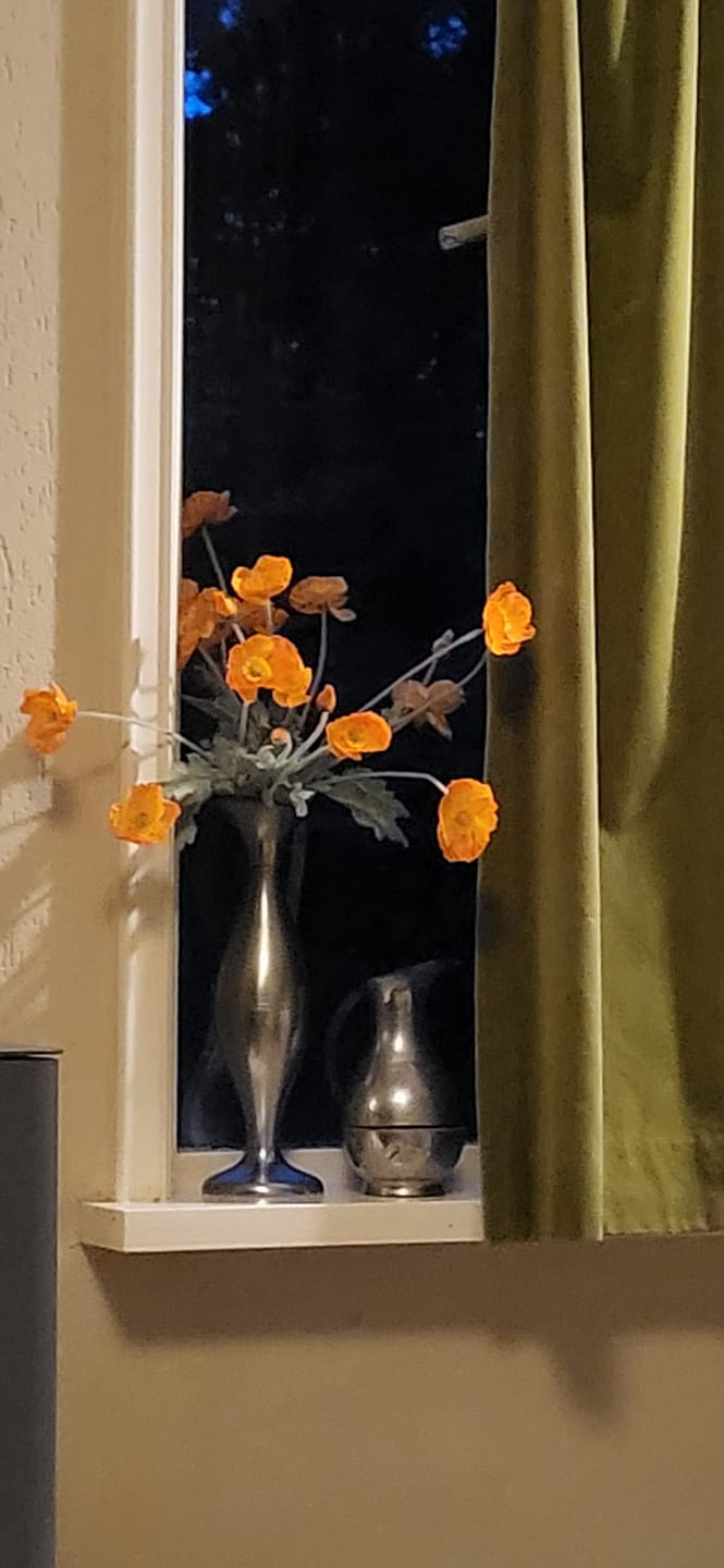 Customer photo review of Zijden Klaprozen - Licht oranje