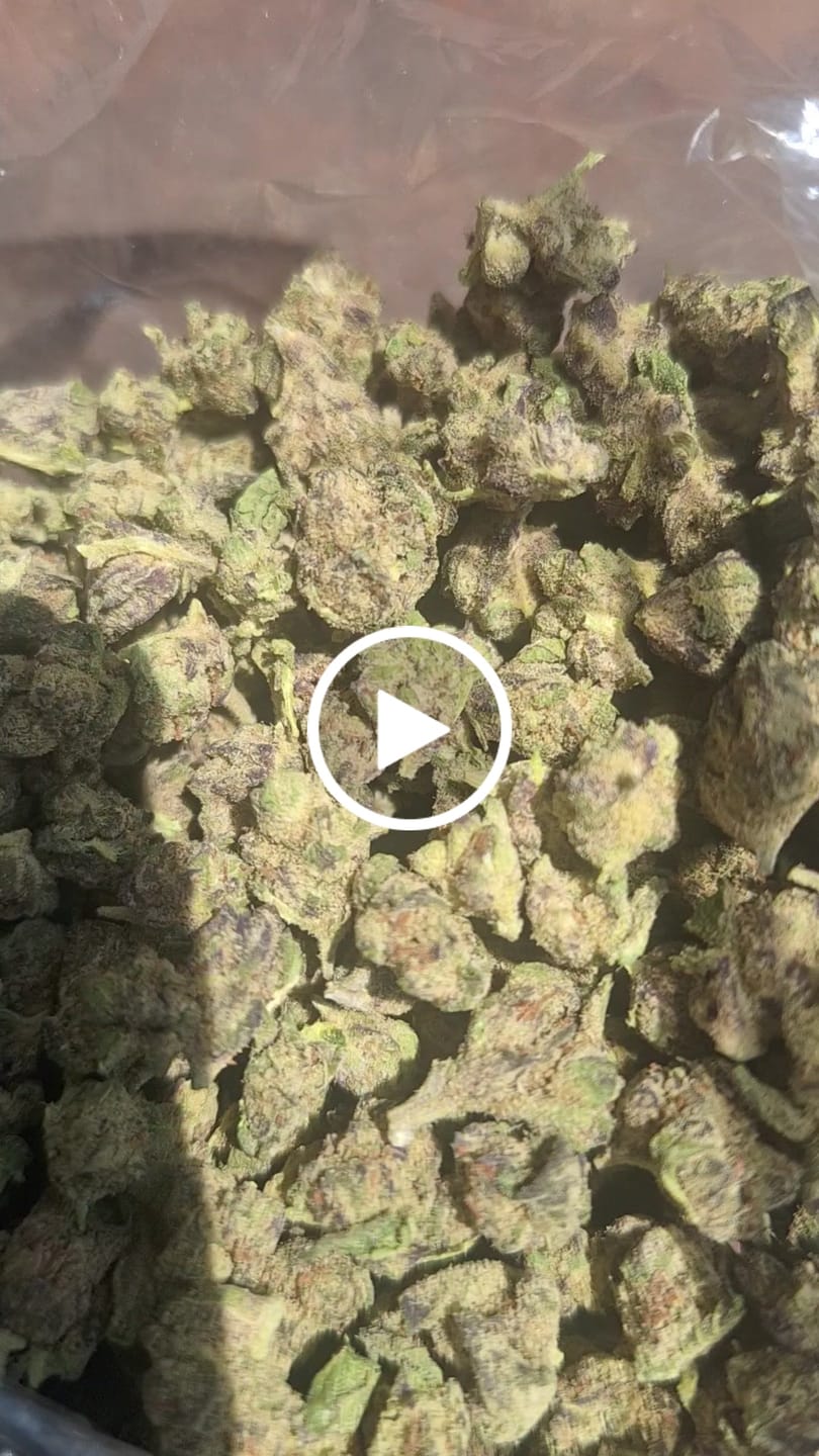 Customer video review of Bulk THCA Smalls