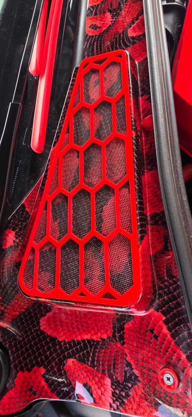 Customer photo review of Mk3/3.5 Focus Scuttle Vent Covers