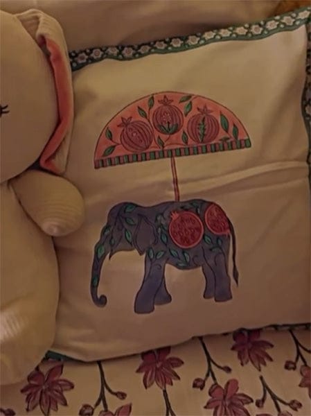 Customer photo review of Manohar Cotton Cushion Cover - 18 Inch