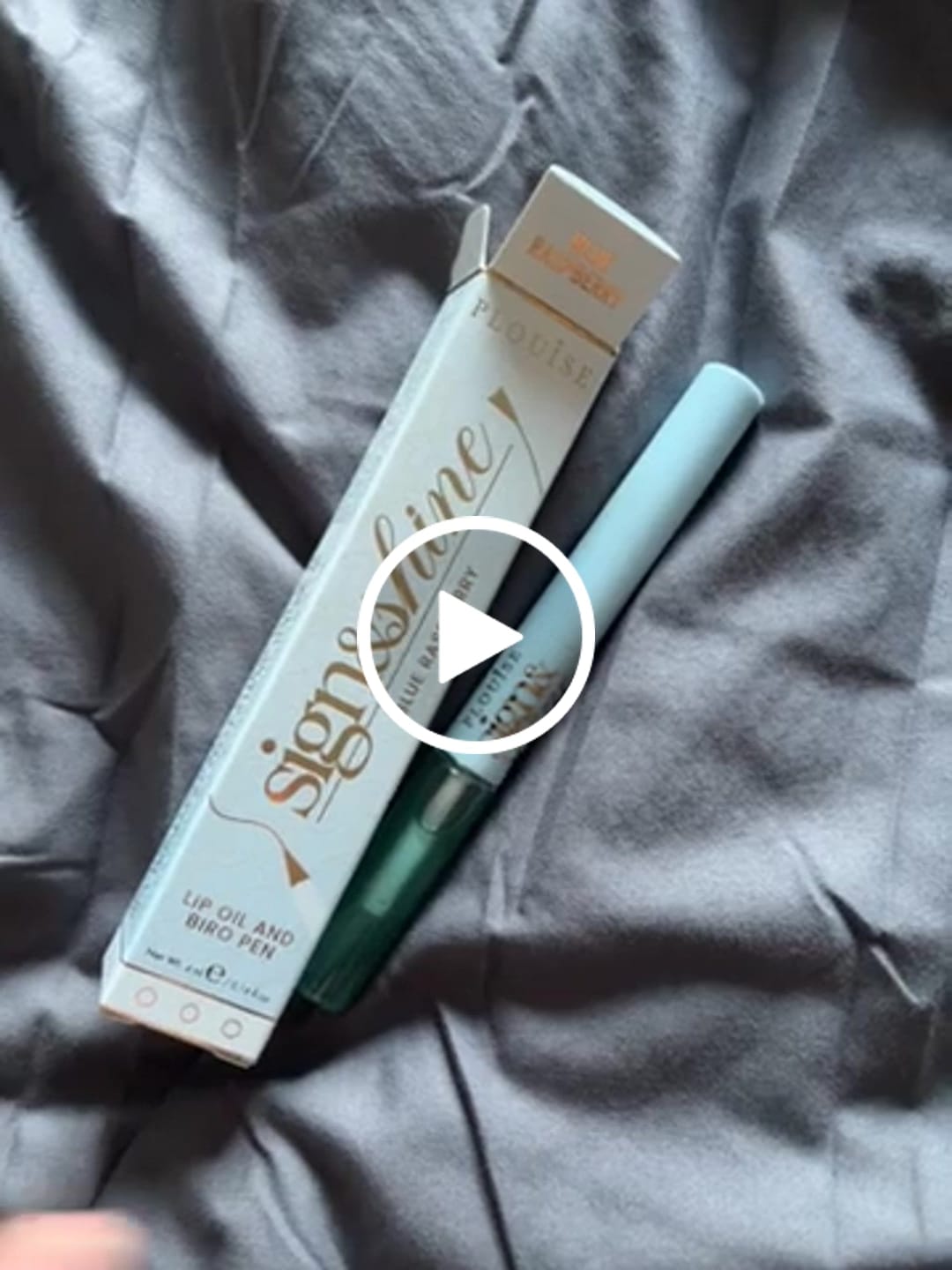 Customer video review of Back to Business Sign And Shine Lip Oil Pen - PRE-ORDER