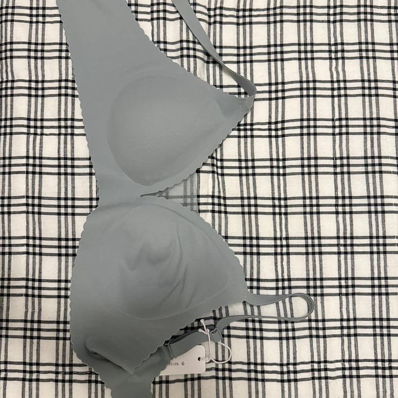 Customer photo review of Le soutien-gorge qui tient sans faire mal