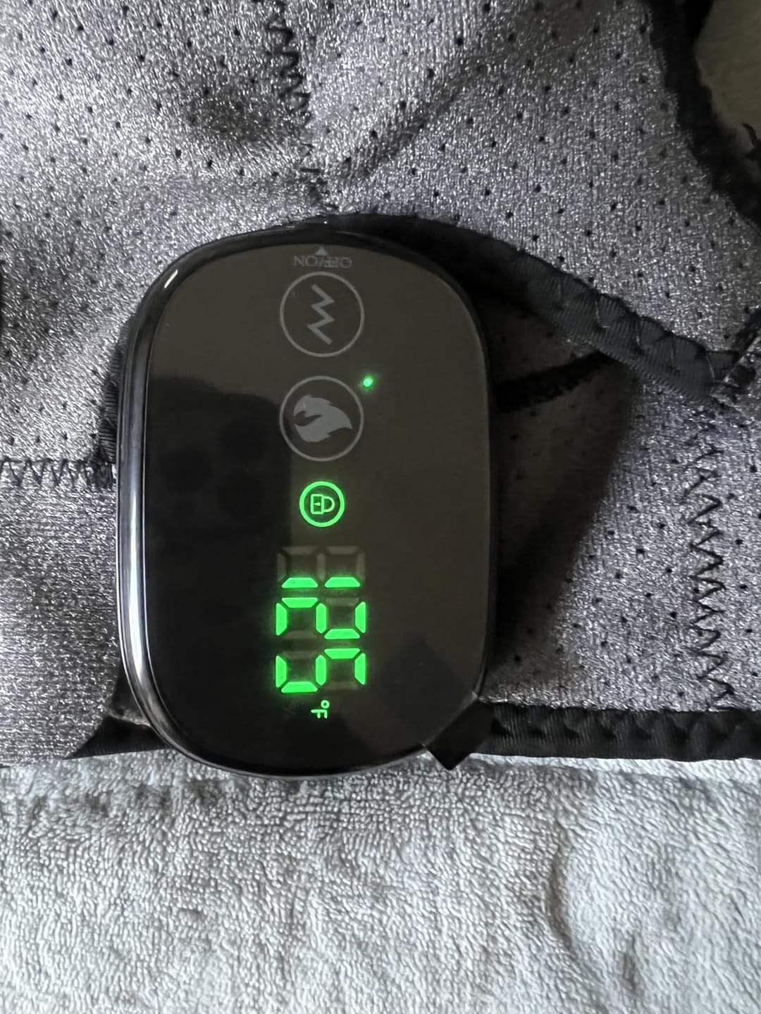 Customer photo review of Wisemed Shoulder Massager