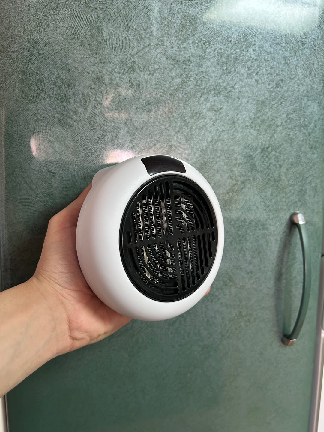 Customer photo review of minicalefactor termocerámico portatil