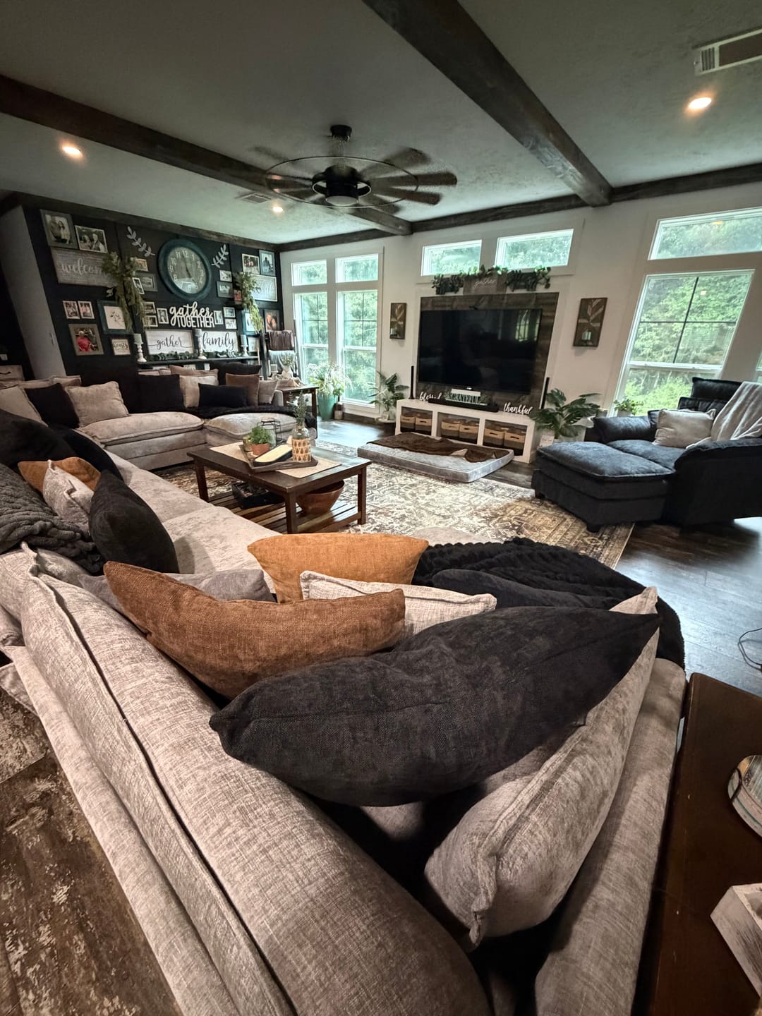 Customer photo review of 149.2 Inch Cloudy Luxury Thickened Cushion Modular Sofa