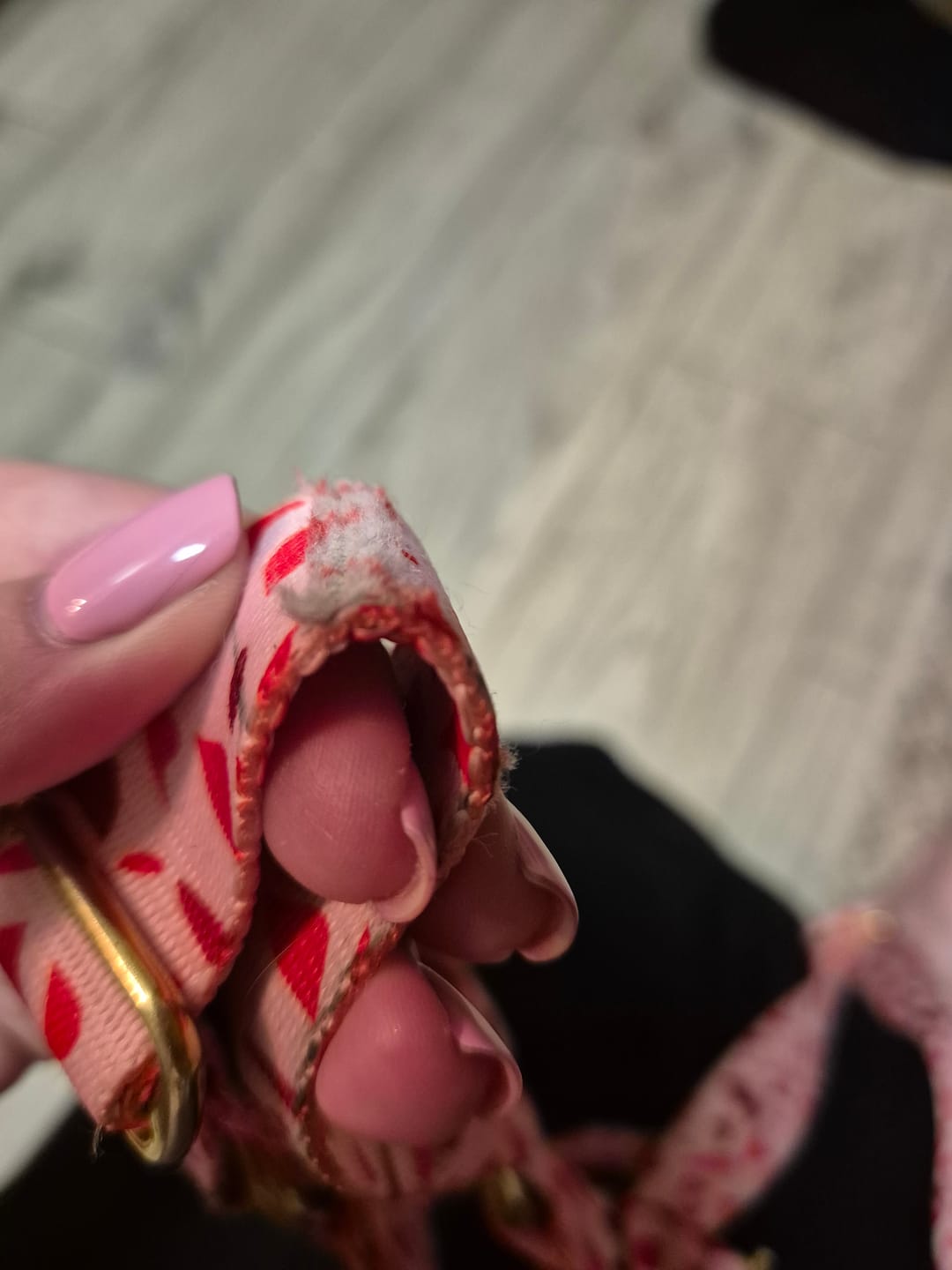 Customer photo review of Szelki guard "Pink Terrazzo" - złote okucia