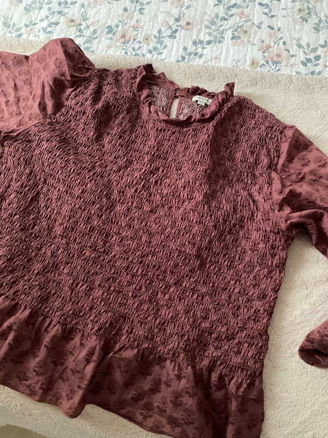 Customer photo review of Blusa Panal Gardenia