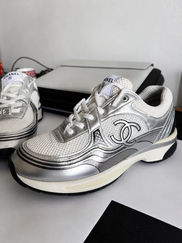 Customer photo review of AVEROX Hanel runner
