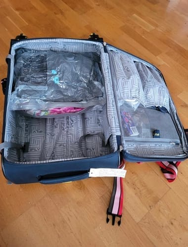 Customer photo review of MORETRA Travel Compression Kits