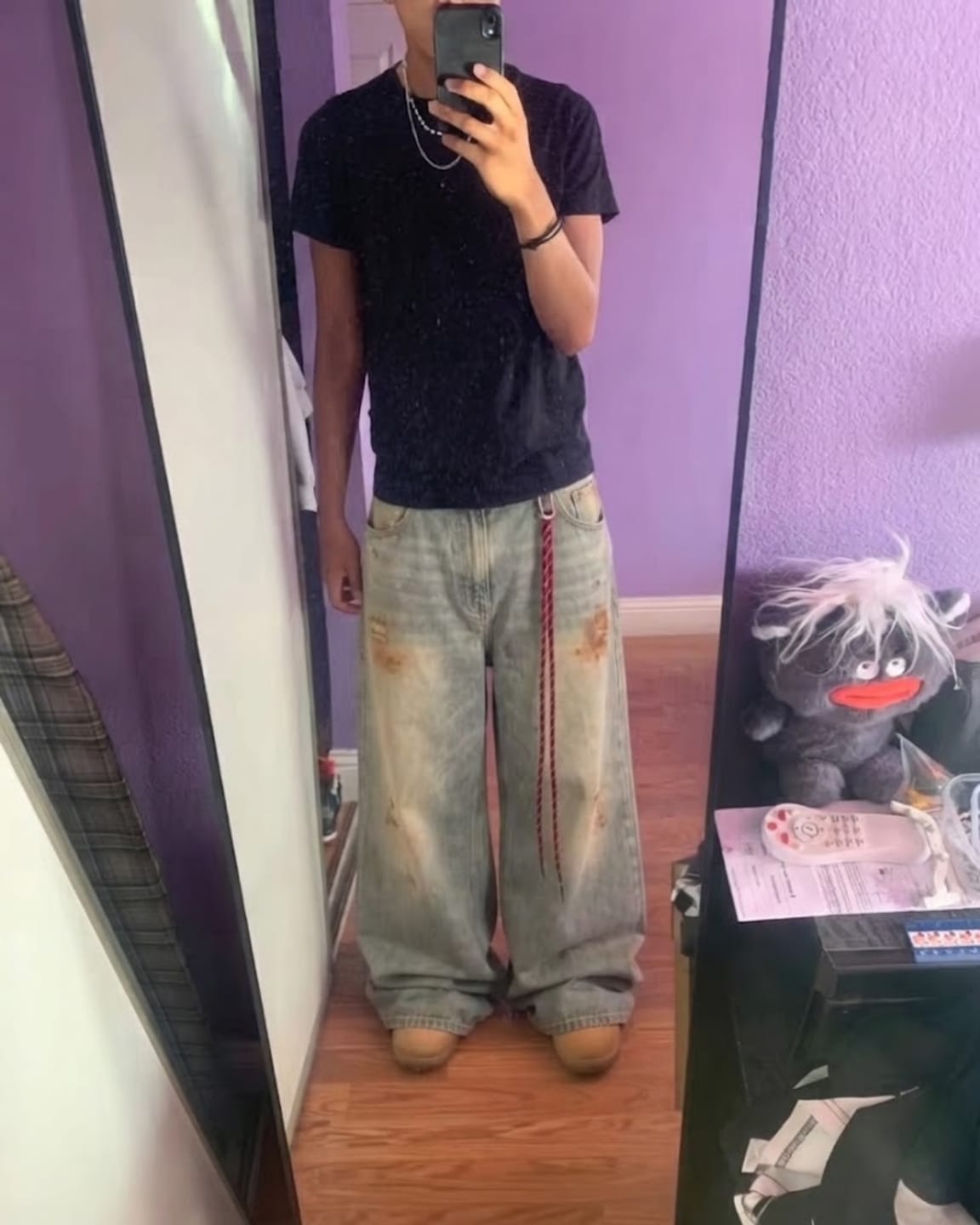 Customer photo review of LOOSE LIGHT WASH BAGGY JEANS