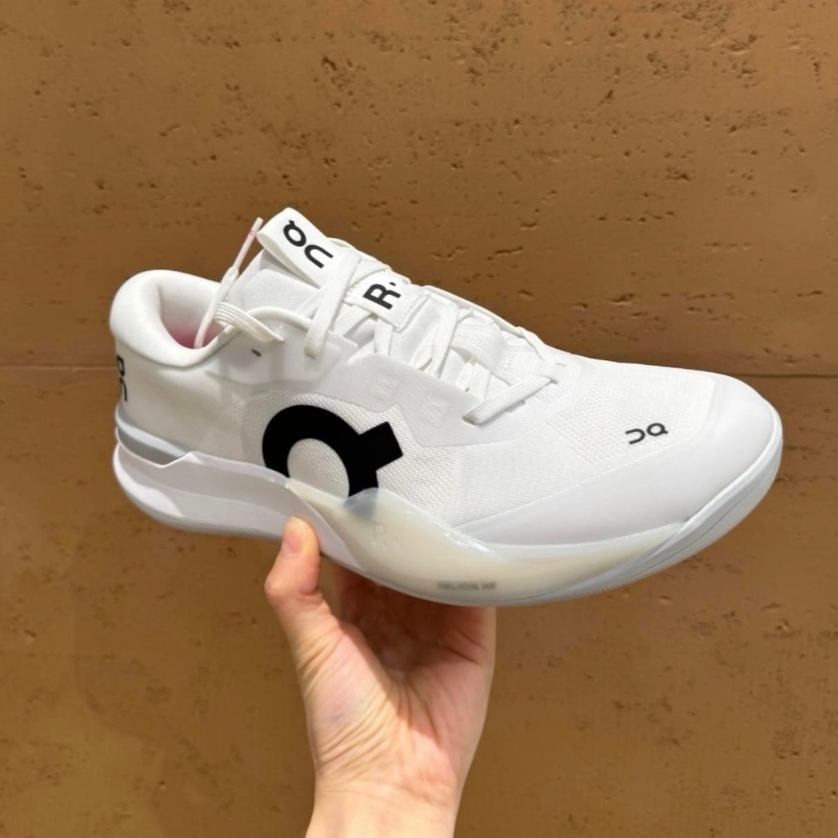 Customer photo review of Roger Pro 3 White Pink - R3W