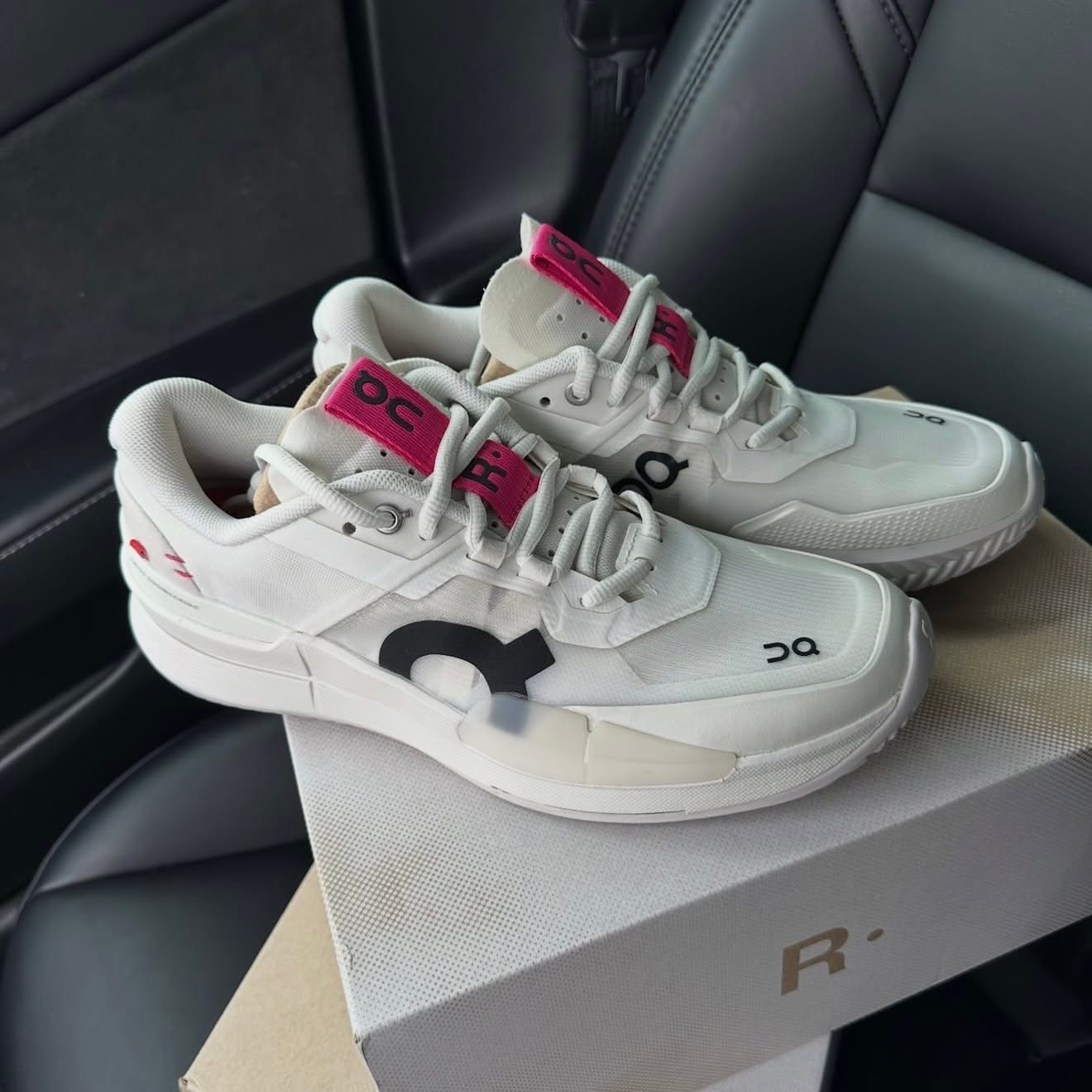 Customer photo review of Roger Pro 2 Ice Pink - RPR