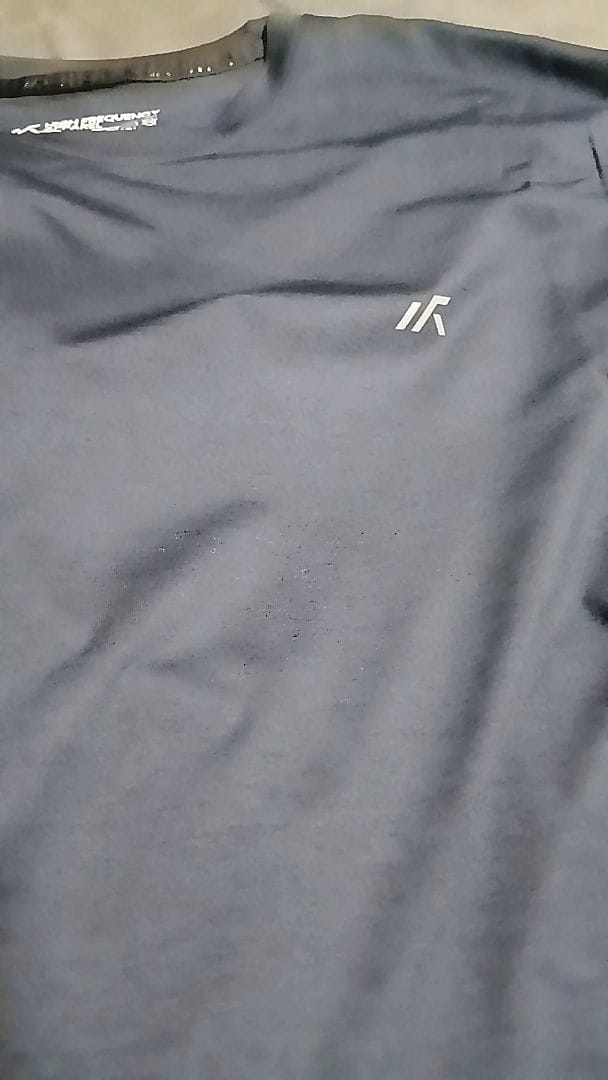 Customer photo review of Dri-Fit Heather Crew Neck Short Sleeve T-Shirt