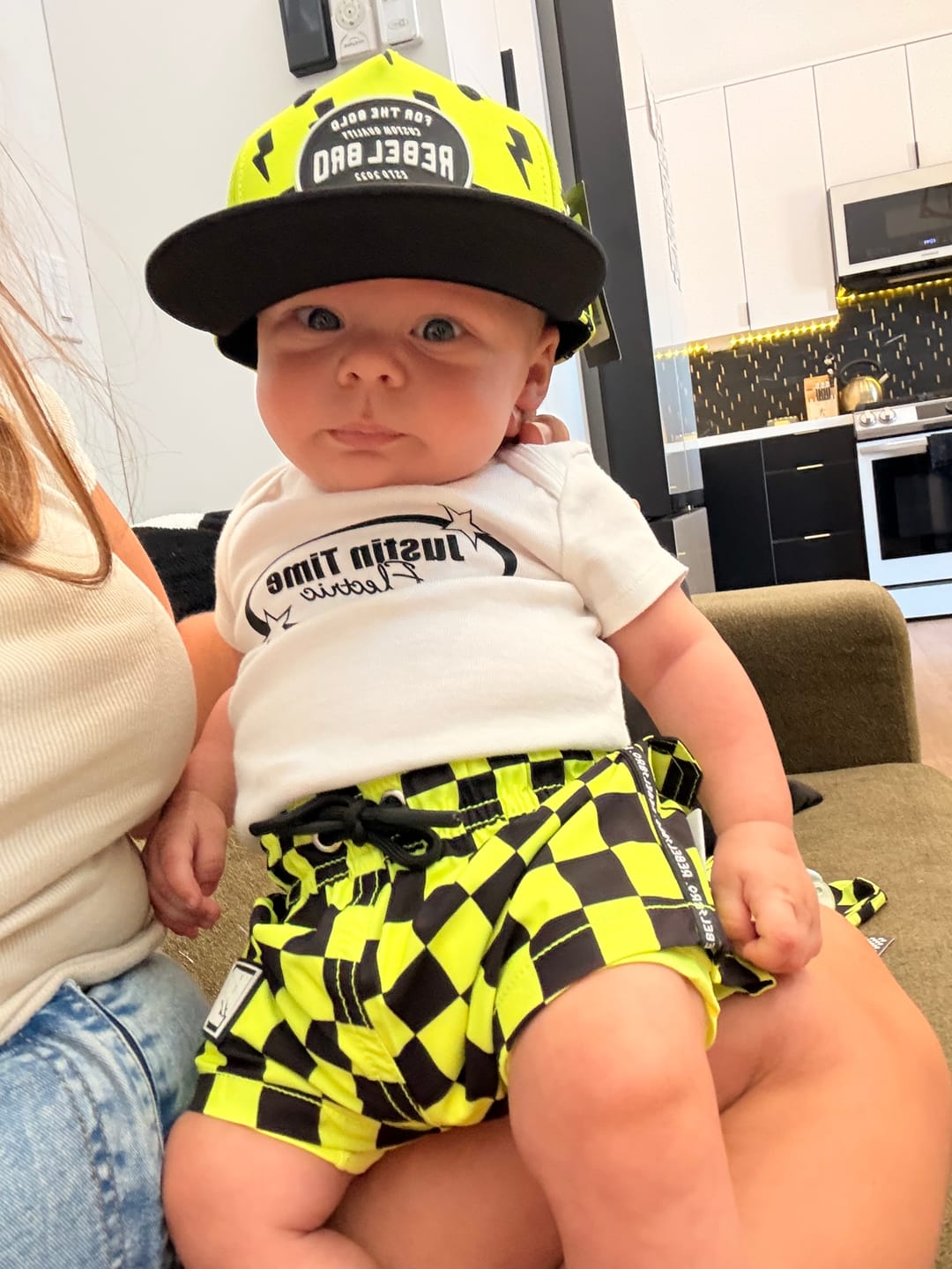 Customer photo review of Hydro Snapback in Neon Electric Lime x Jagger