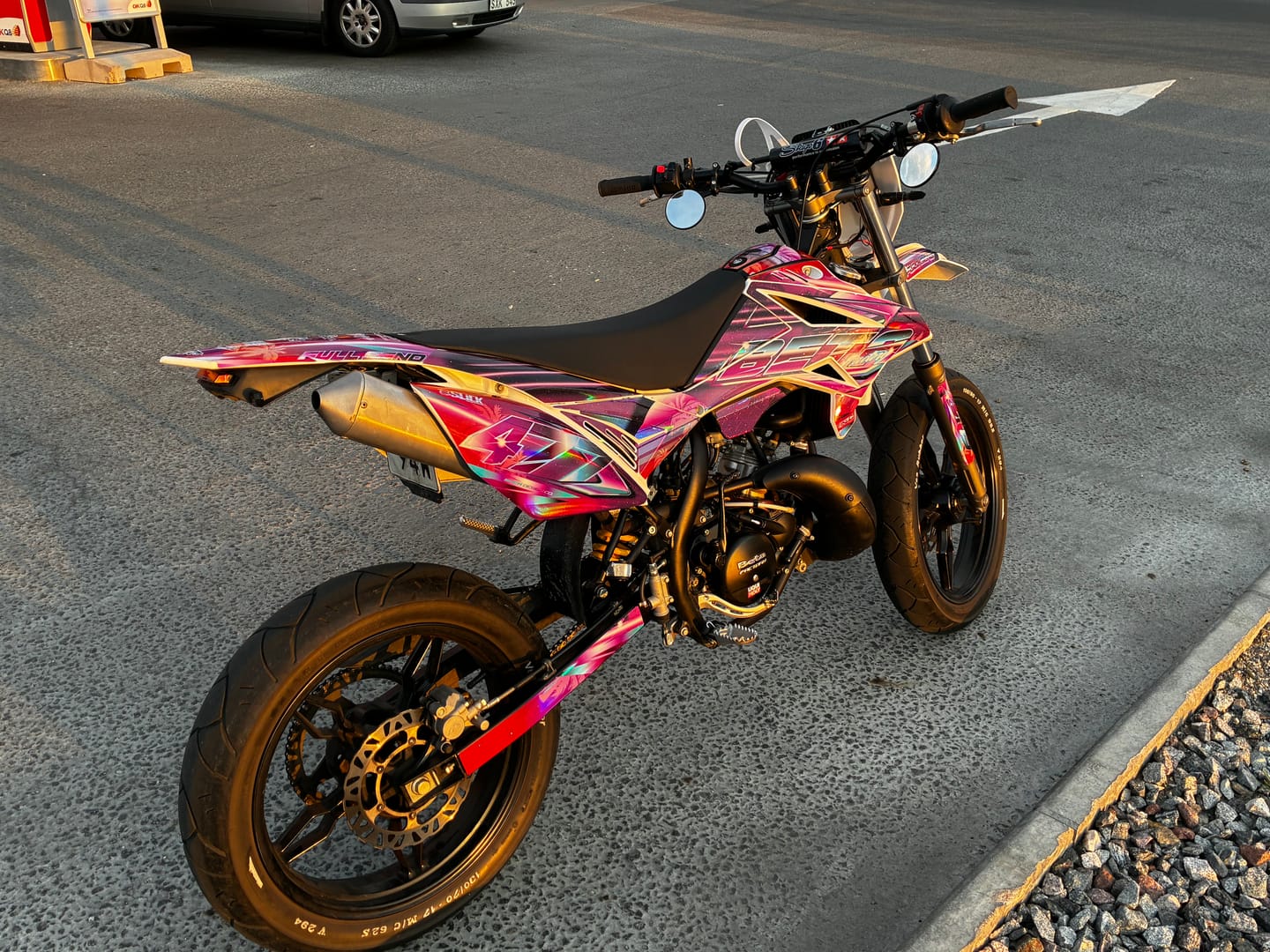 Customer photo review of RETRO - GRAPHICS KIT