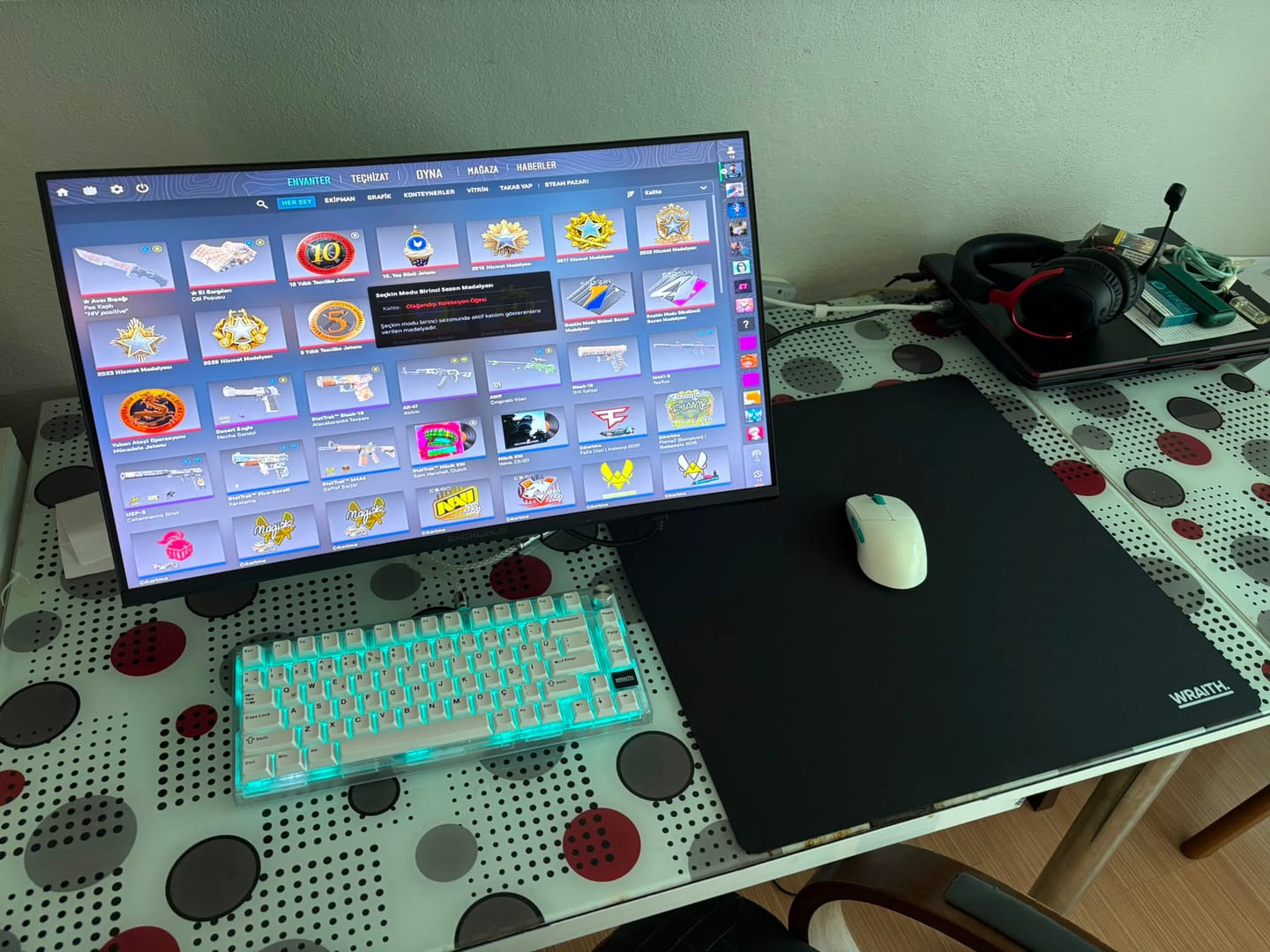 Customer photo review of Wraith Blade X Semi-Hard Mousepad