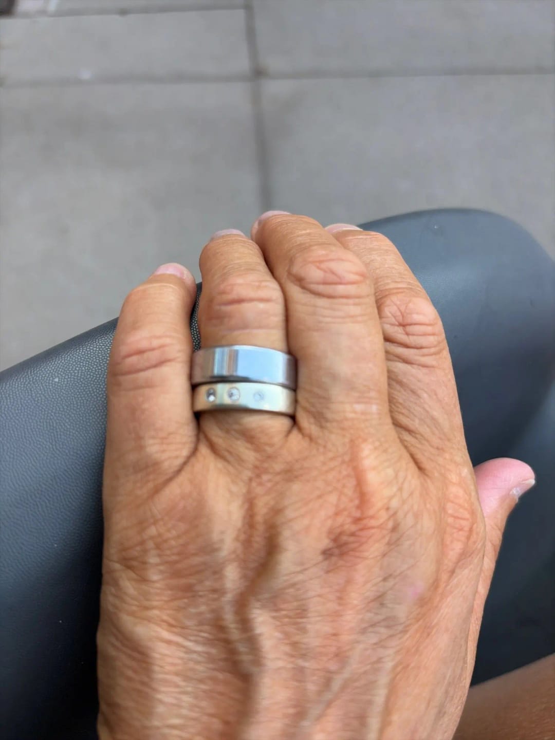 Customer photo review of Aura Ring