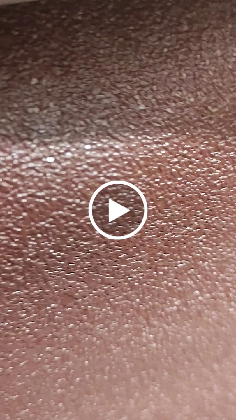 Customer video review of SHINE GLITTER 0,8MM COM FUNDO SPUN COR ROSA NUDE