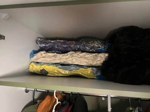 Customer photo review of MORETRA Travel Compression Kits