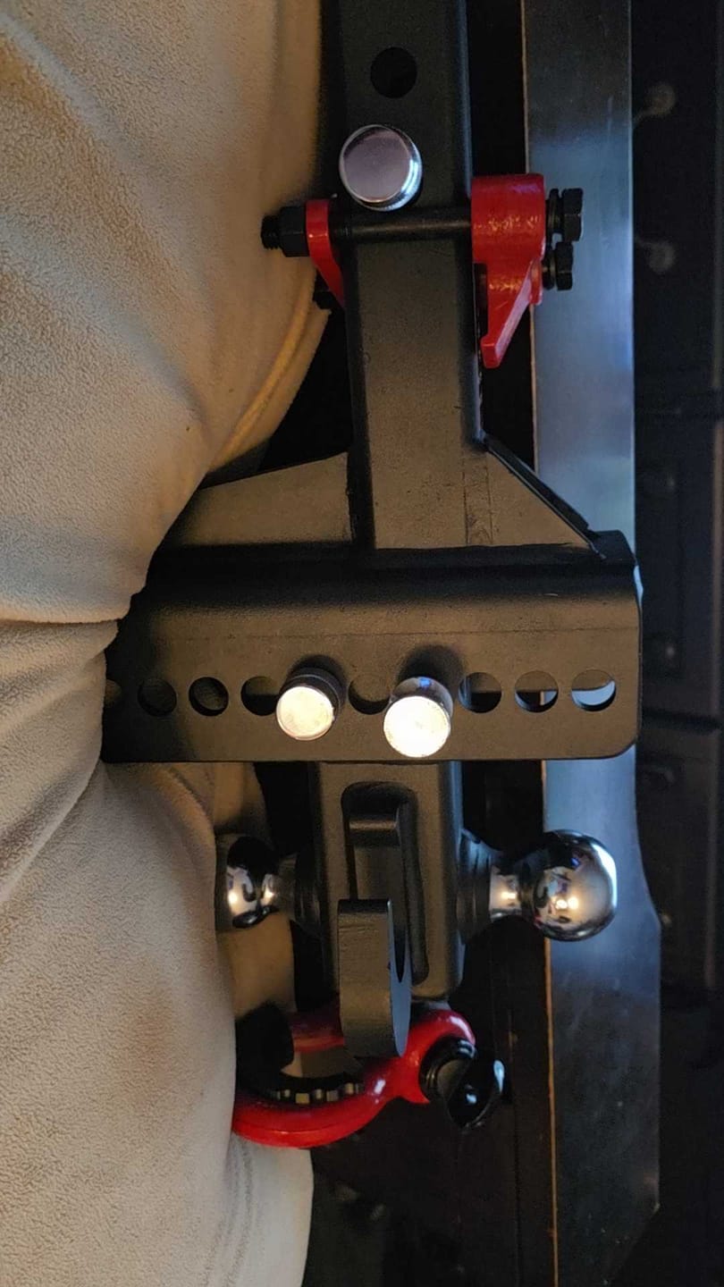 Customer photo review of TYT Adjustable Tri-Ball Hitch for 2″ Receiver – Up to 10K GTW