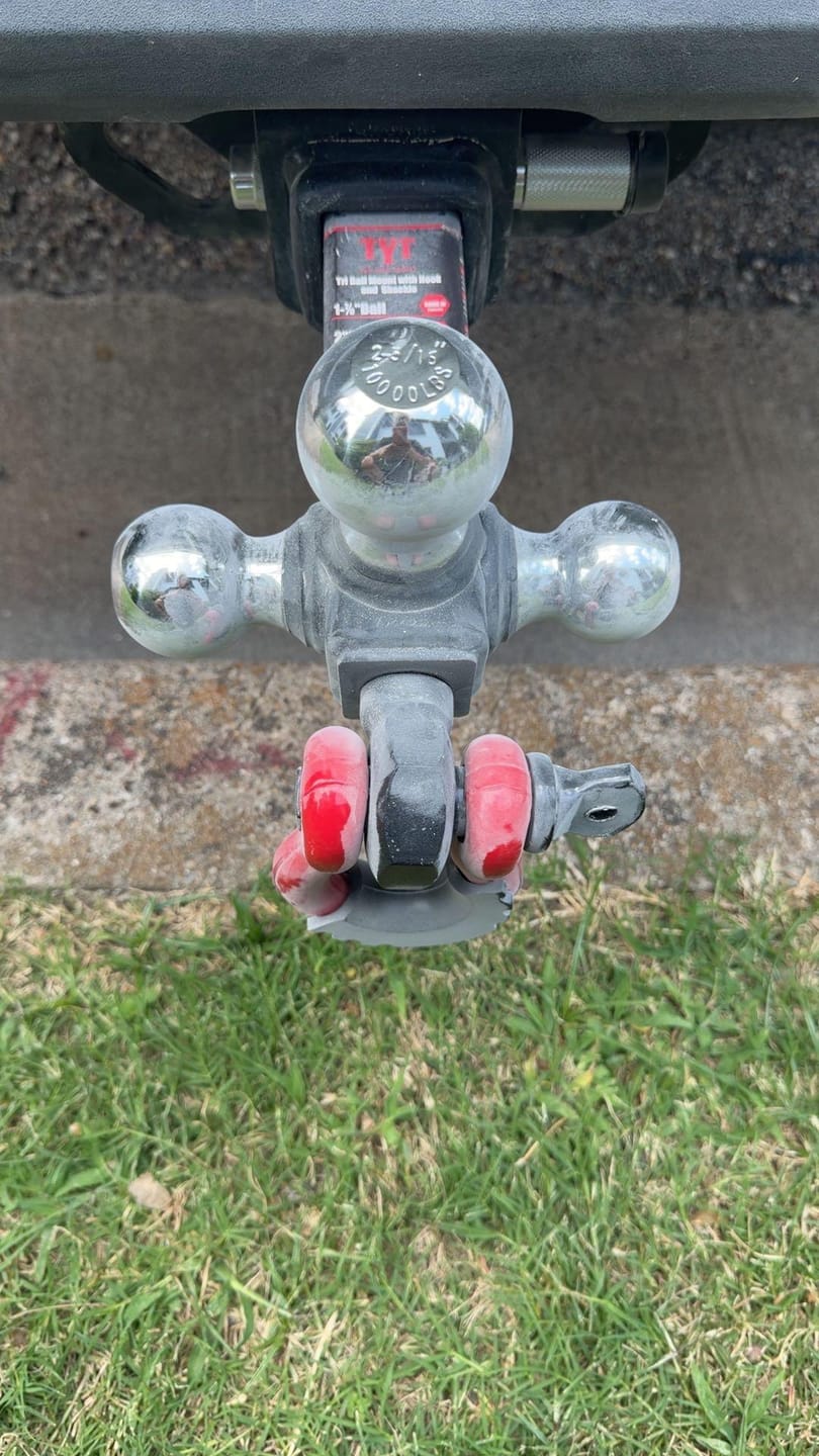 Customer photo review of TYT Tri Ball Mount Trailer Hitch with Tow Hook & Shackle