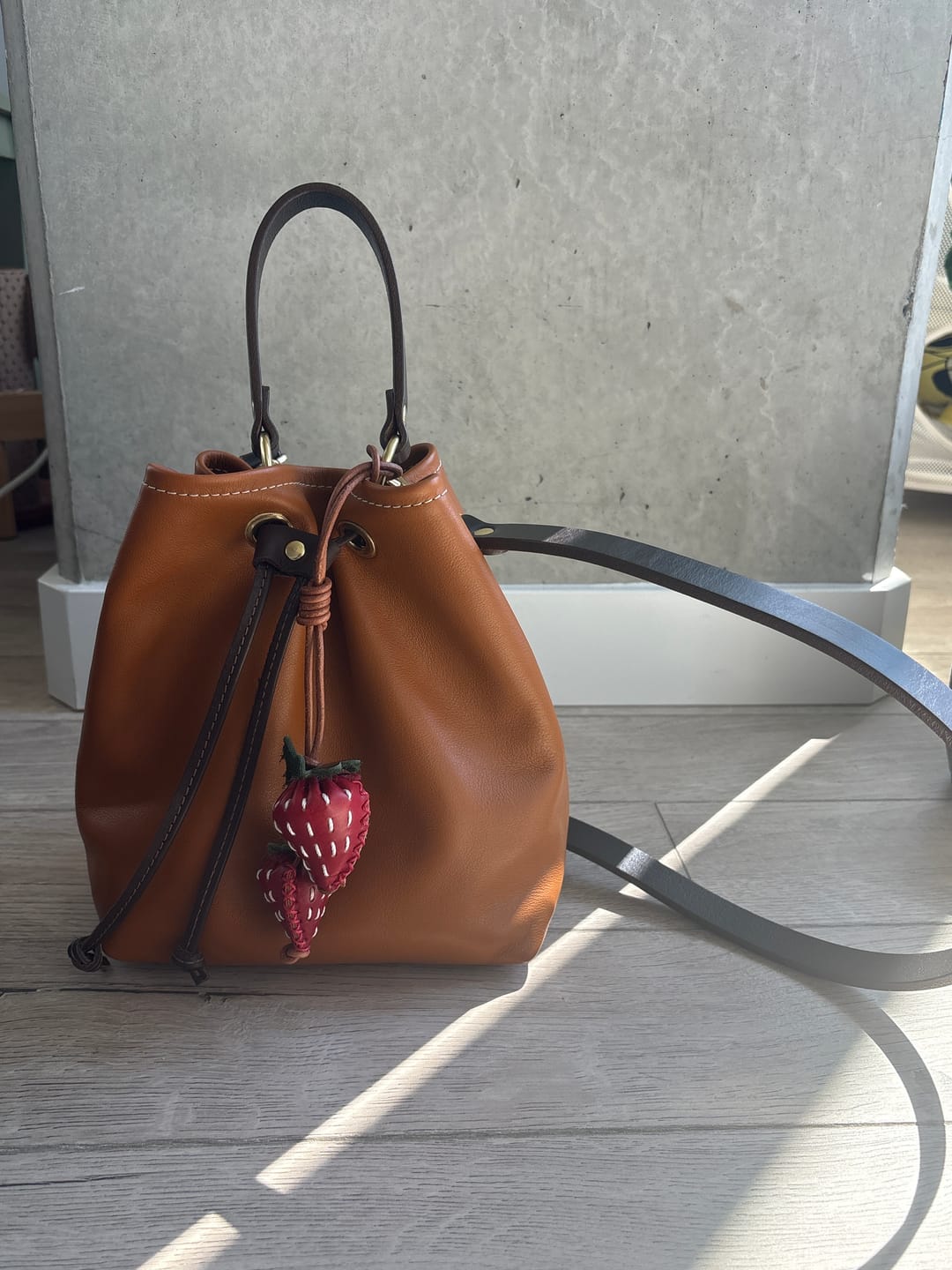 Customer photo review of Bucket Bag - Soft Leather