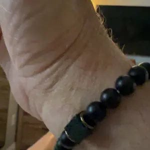 Customer photo review of FuAttract Grounding Protection & Stability Lava Rock Black Onyx Vintage Bracelet