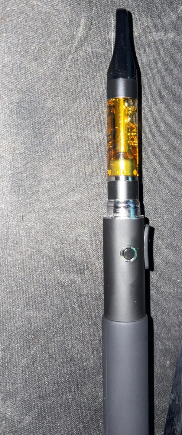 Customer photo review of Penjamin Cart Pen by Smyle™ Labs