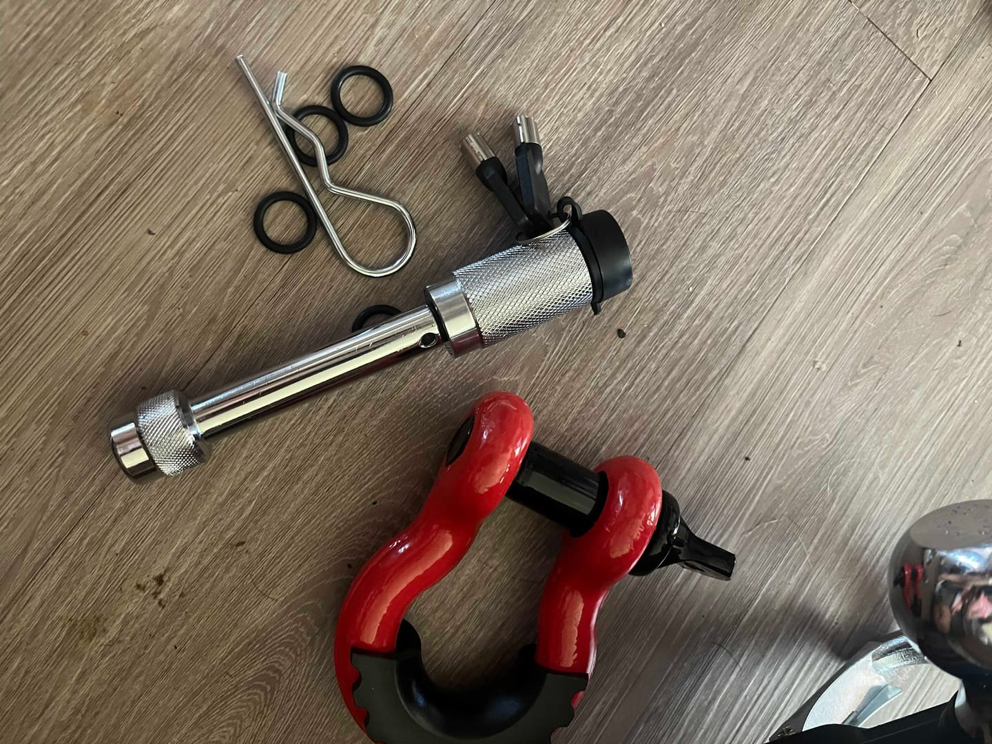Customer photo review of TYT Tri Ball Mount Trailer Hitch with Tow Hook & Shackle