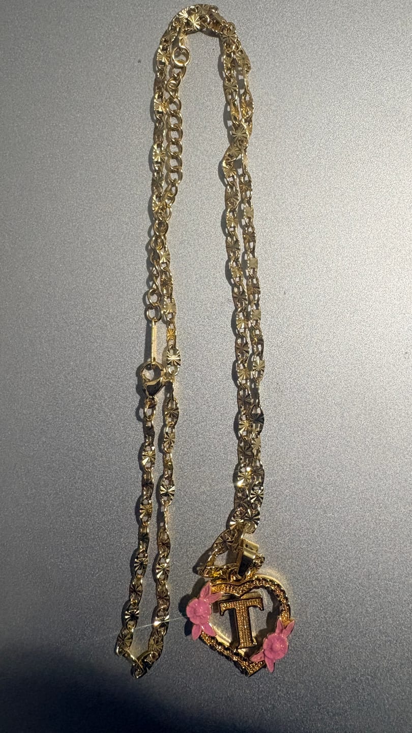 Customer photo review of Flower Initial Necklace w/ Clip Chain
