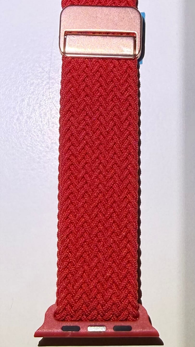 Customer photo review of bandkult Geflochtenes Apple Watch Armband "Casual" mit Magnetverschluss