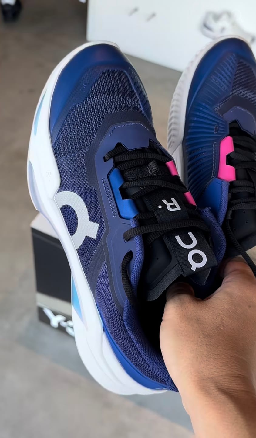 Customer photo review of Roger Pro Fire Clay Currant | Horizon - RFB