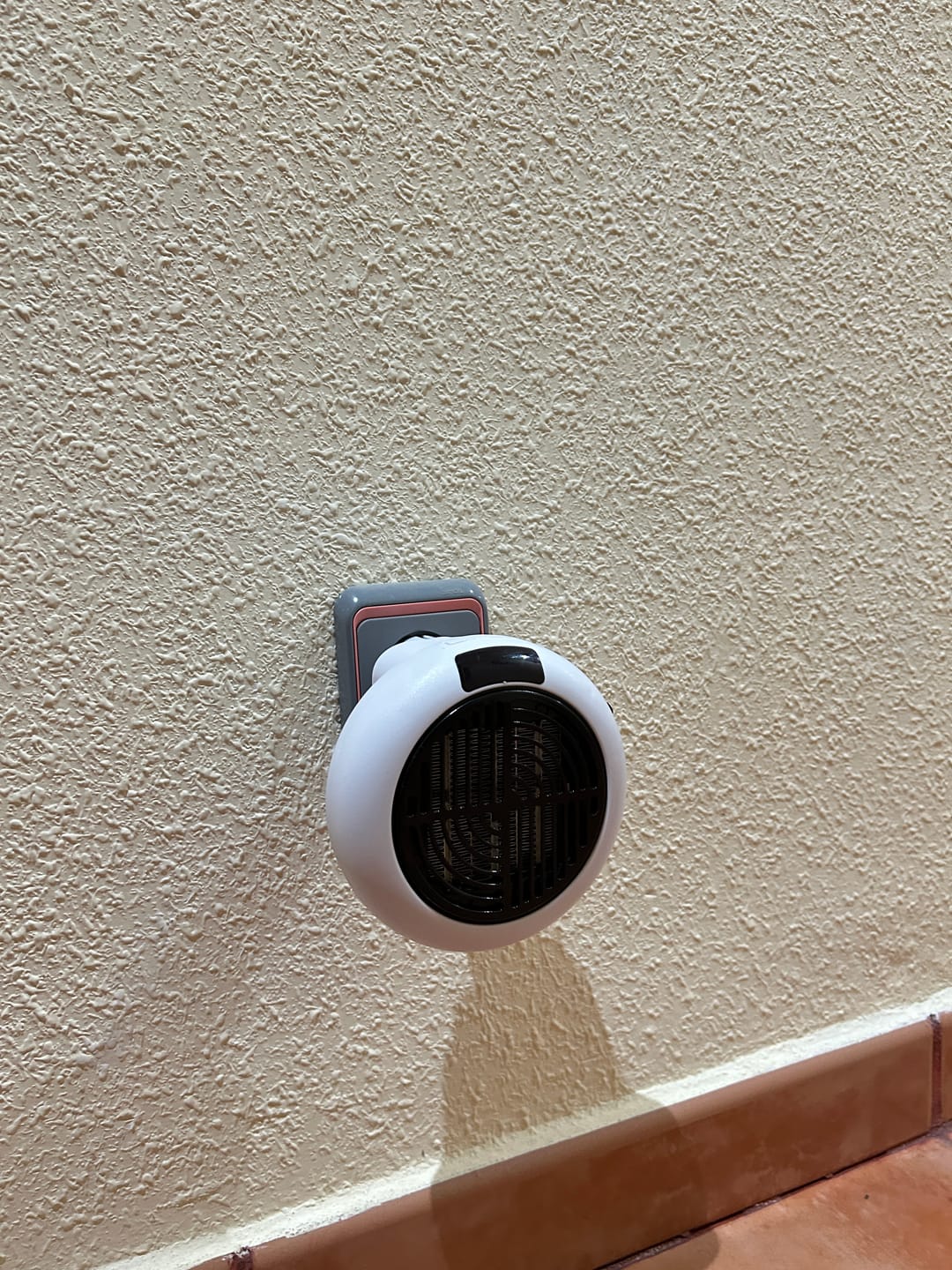 Customer photo review of minicalefactor termocerámico portatil