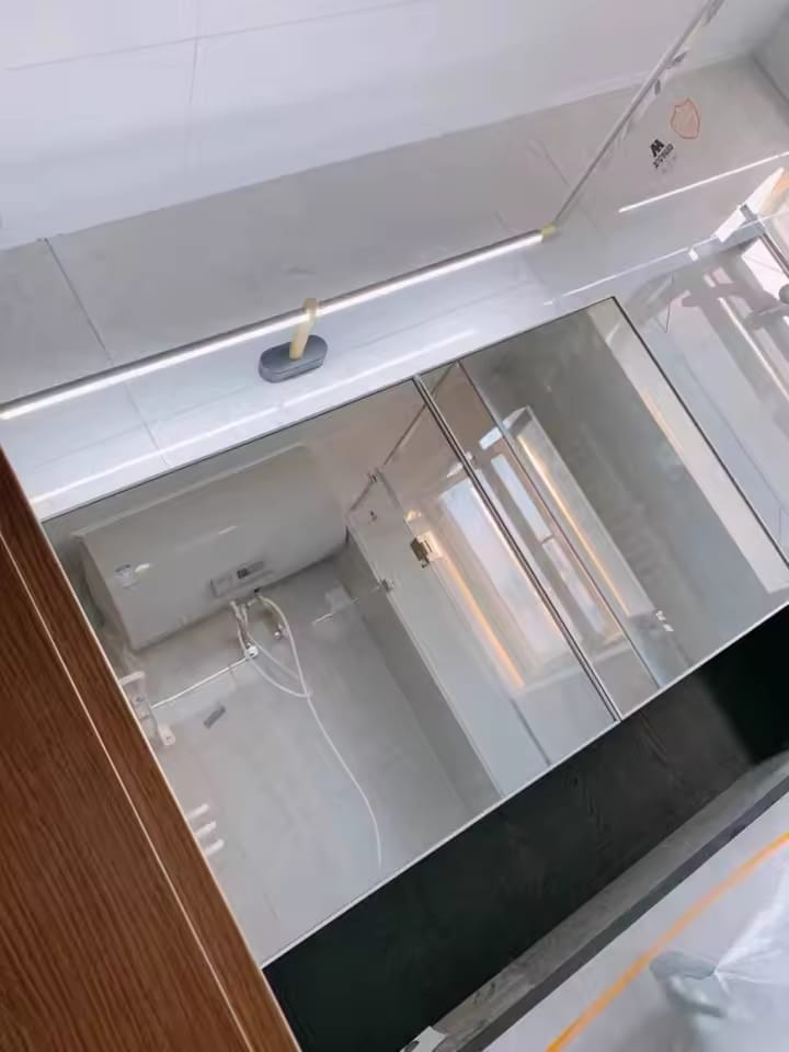 Customer photo review of Minimalist Linear Wall Lamp