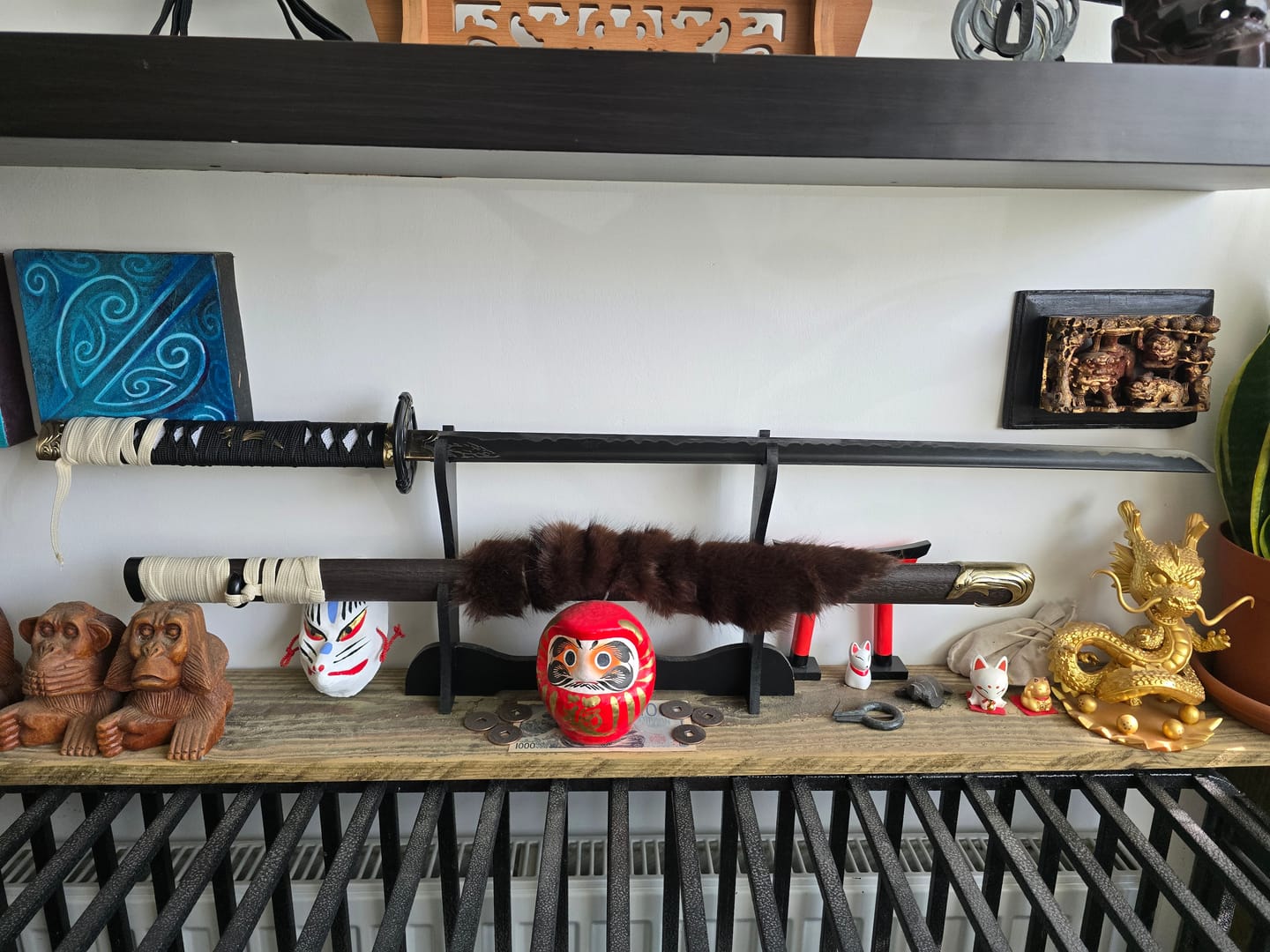 Customer photo review of Ghost of Yotei - Lone Wolf Display (Straight) Katana