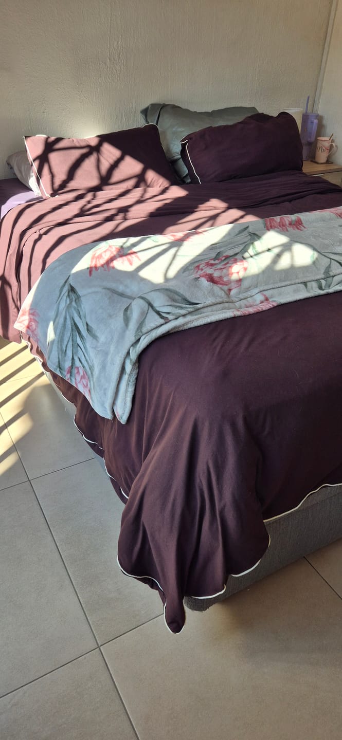 Customer photo review of The Luxury Piped Duvet Cover Set