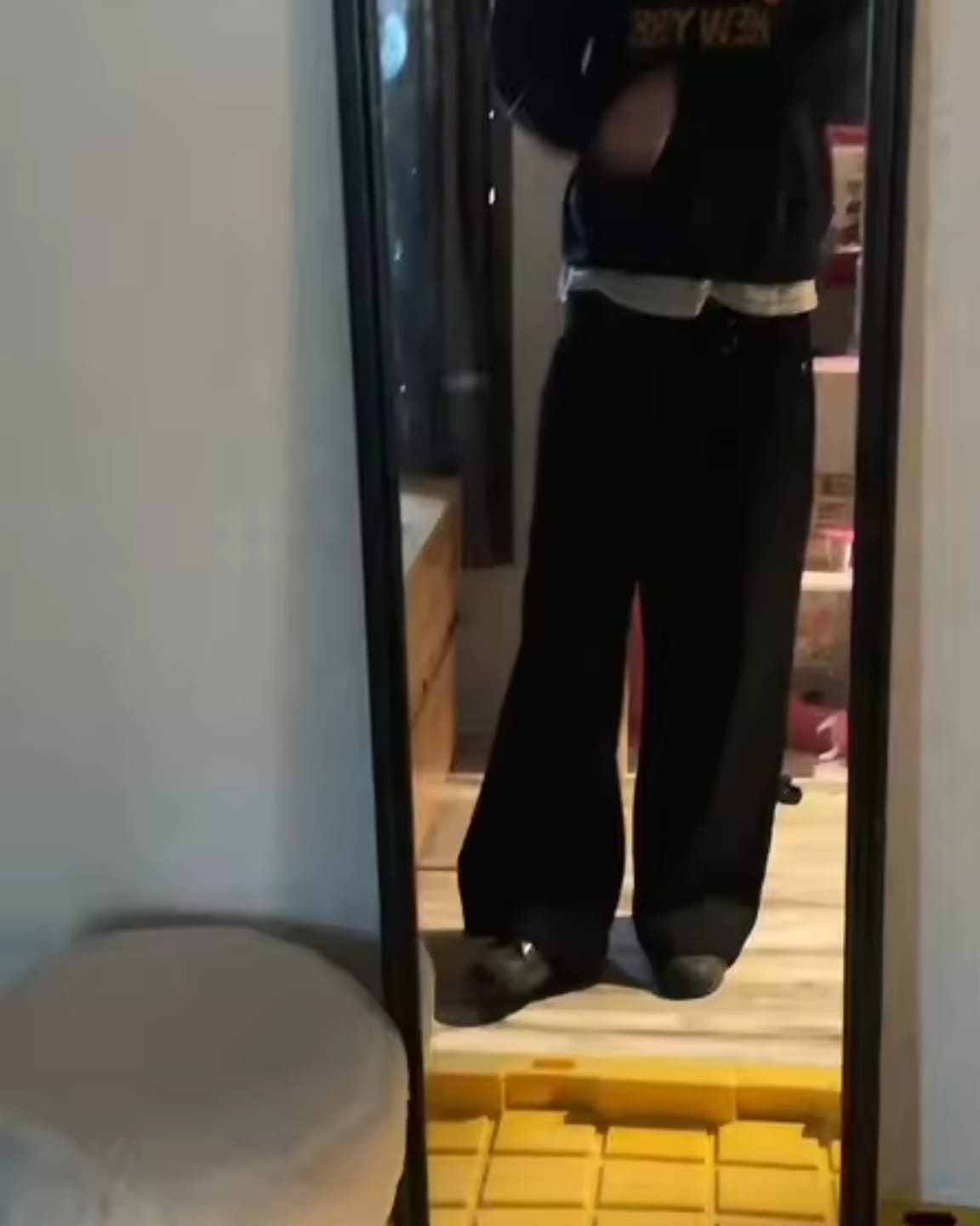 Customer photo review of BLACK BAGGY JEANS