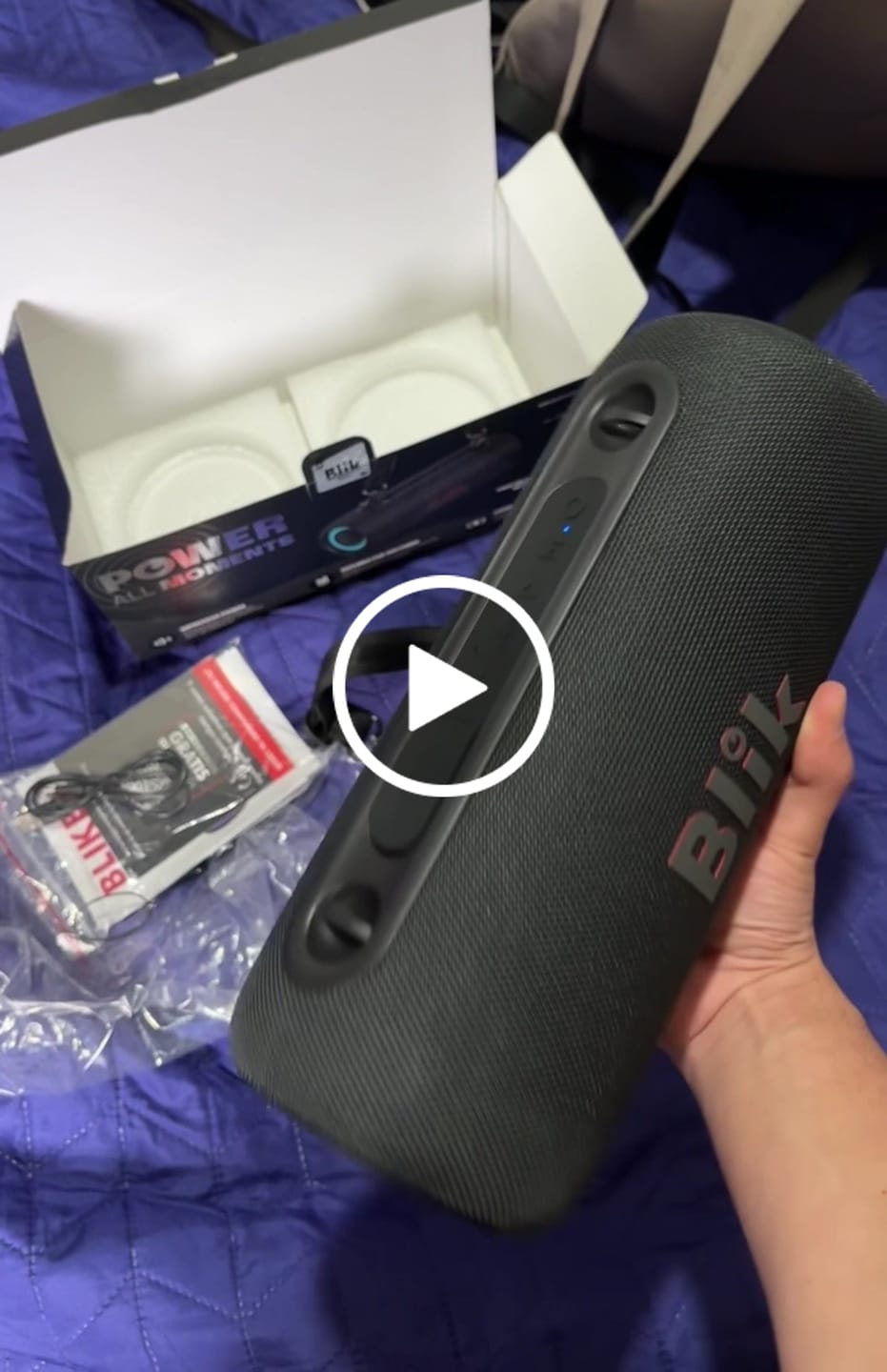 Customer video review of Parlante Bluetooth Portátil Blik Live2 40W IPX5 9 Hrs